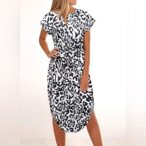 NWT size XL Women's Dresses Summer Floral Geometric Pattern Short Sleeve…